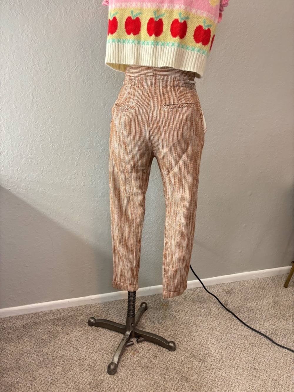Free People Light at Sunrise Pants - Picture 3 of 10